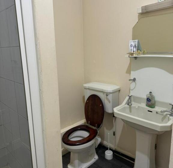 Отель The Beamish Mary Inn