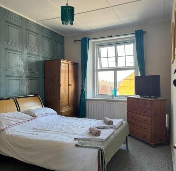 Отель The Beamish Mary Inn