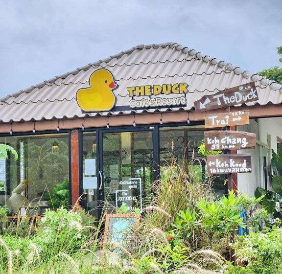 فندق The Duck Cafe And Resort