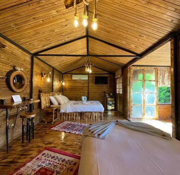 ホテル Vrasna Houses