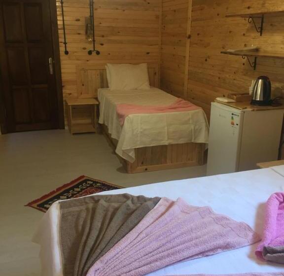 ホテル Vrasna Houses