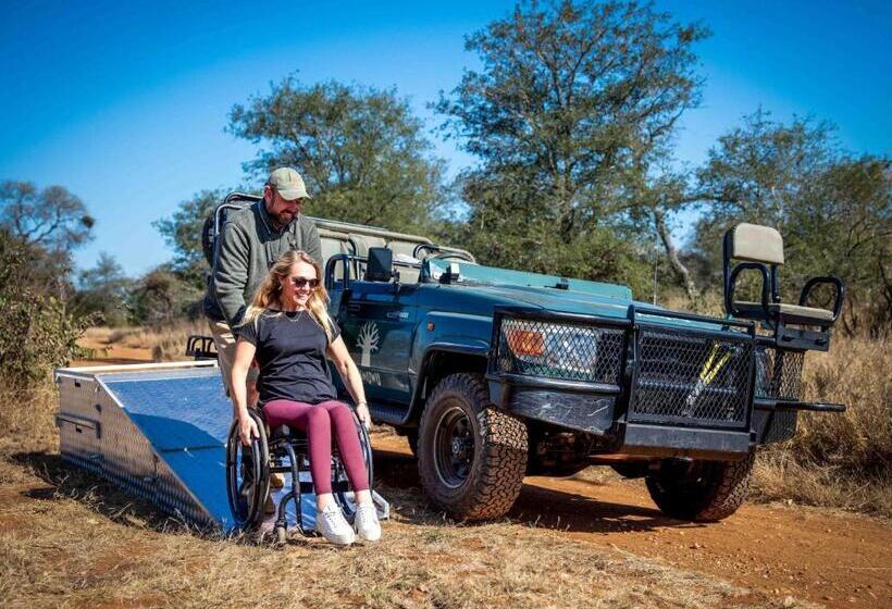 בית מלון כפרי Ximuwu Safari Lodge