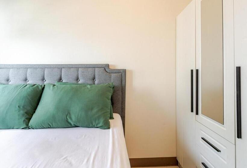 J5 Bayview Elegant Retreat With Stunning Views Free Wifi