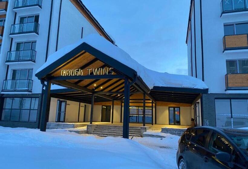 New Gudauri Twins 126