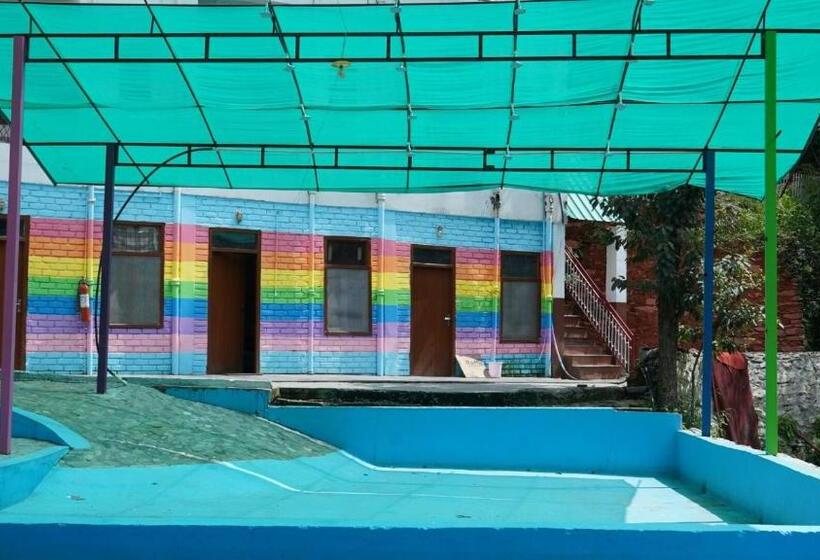 Peaks Streams Hotel & Restaurant