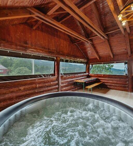 بنسيون Casa Perla Vlădesei