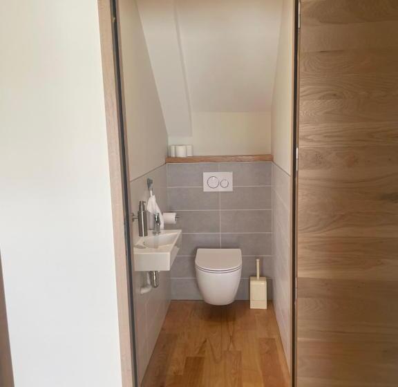 ペンション Chambres Privées Au Dessus Du Restaurant Nuances