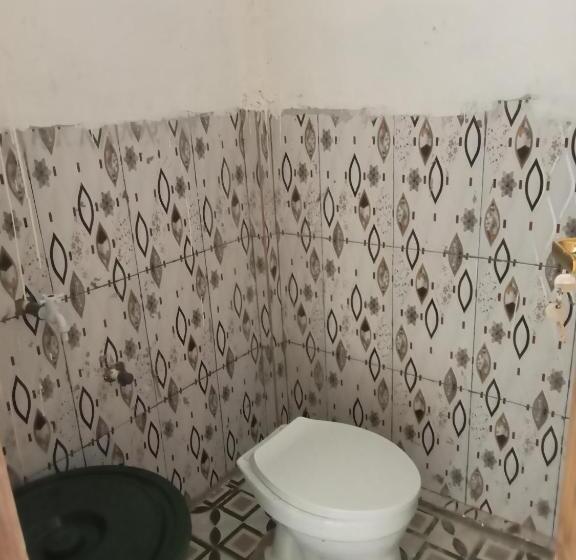 ペンション D Flores Guest House