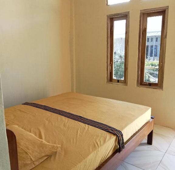 ペンション D Flores Guest House