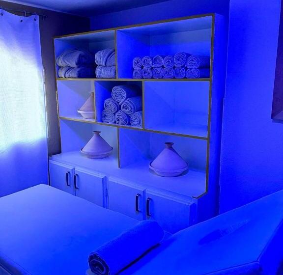 פנסיון Dar Tozria