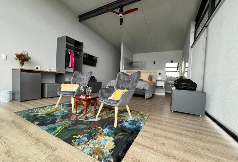 פנסיון Die Uitzicht Guesthouse   Knysna