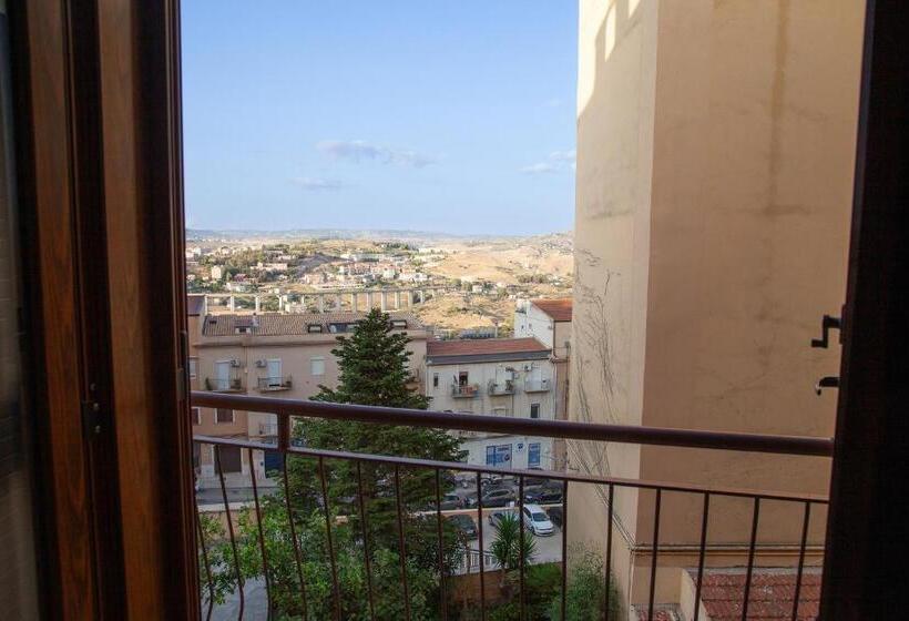 ペンション Domus Noem Locazione Turistica