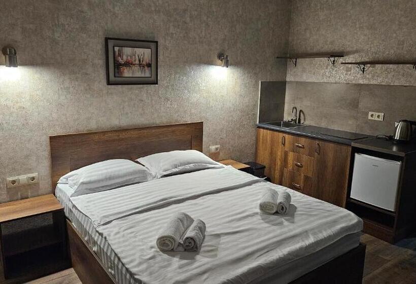 پانسیون Guesthouse Mtskheta K2 #1