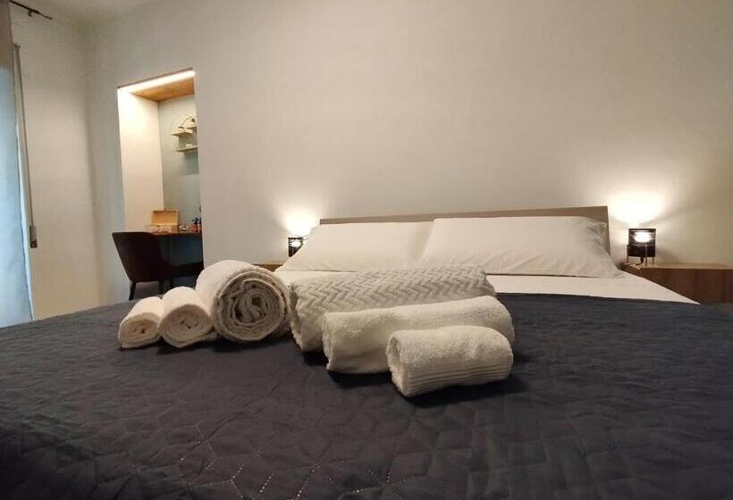 ペンション Kalon Brion House