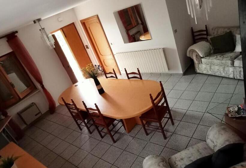 بنسيون La Casa Del Sole