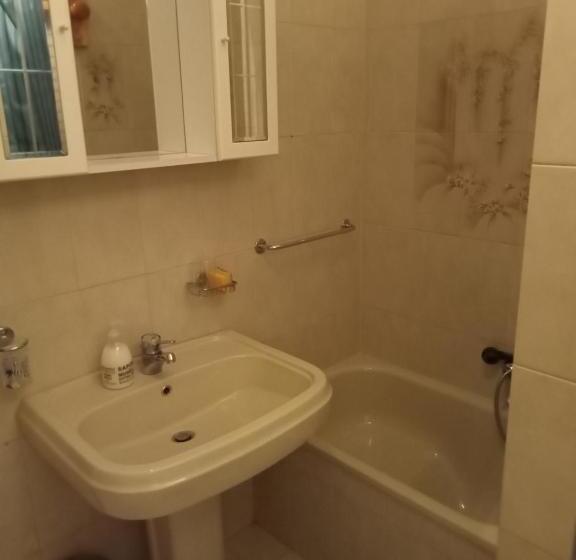 بنسيون La Casa Del Sole