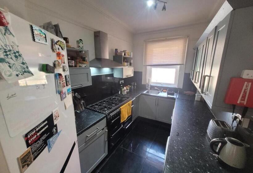 Пансион Locke & Quay Exclusive Rooms