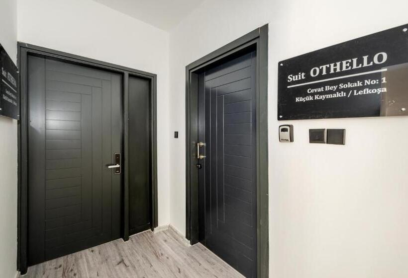 Пансион Nicosia Suites