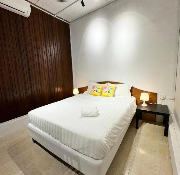 膳宿费 Rumah Jambu Manis Netflix,free Wifi, 3 Minutes To Kuala Berang