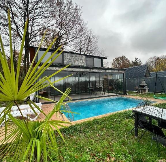 פנסיון Sapancatasev