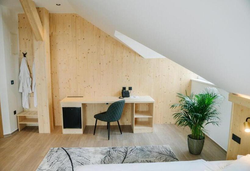 پانسیون Sobe Rooms Jelen Jelenov Greben