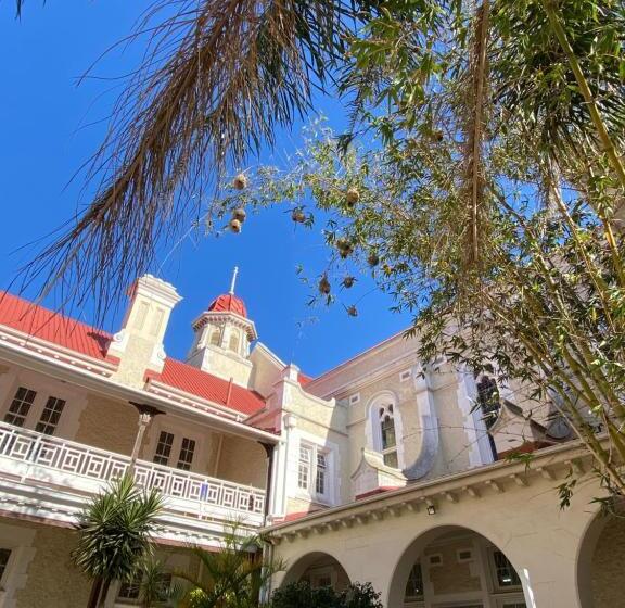 פנסיון St Luke S Retreat Centre And Guest House