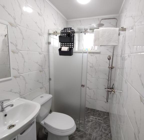 پانسیون The Oldman House