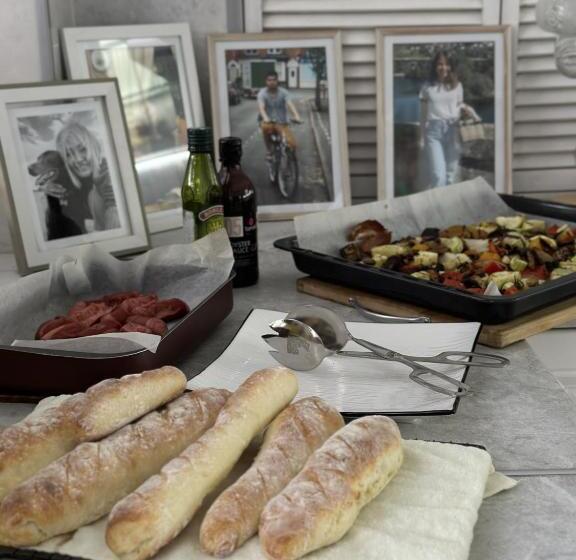 پانسیون The Oldman House