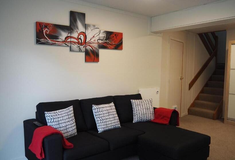 膳宿费 Uniqueness