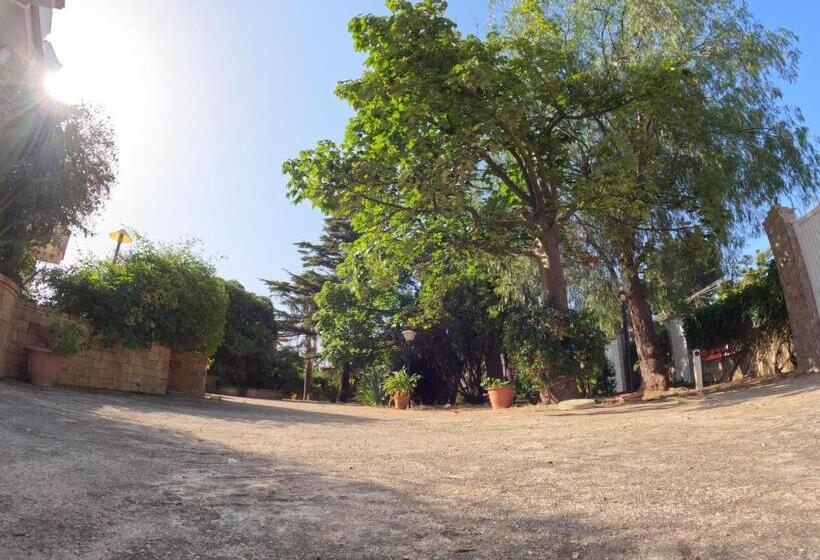 פנסיון Villa Esperide