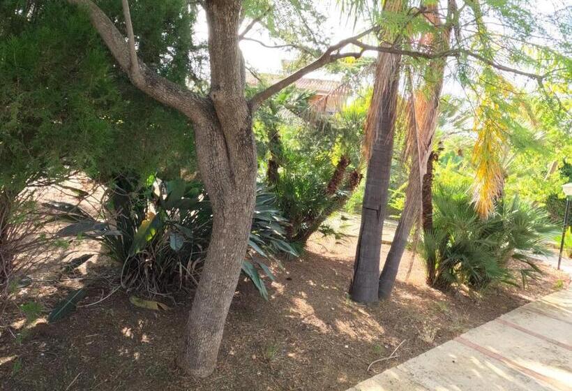 פנסיון Villa Esperide