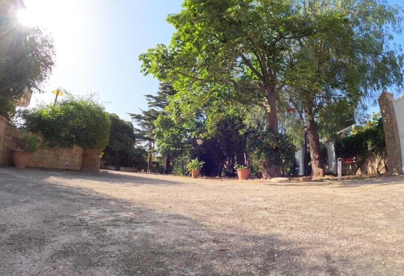 פנסיון Villa Esperide