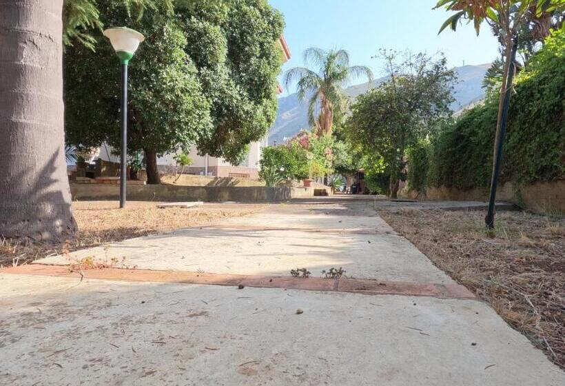 פנסיון Villa Esperide