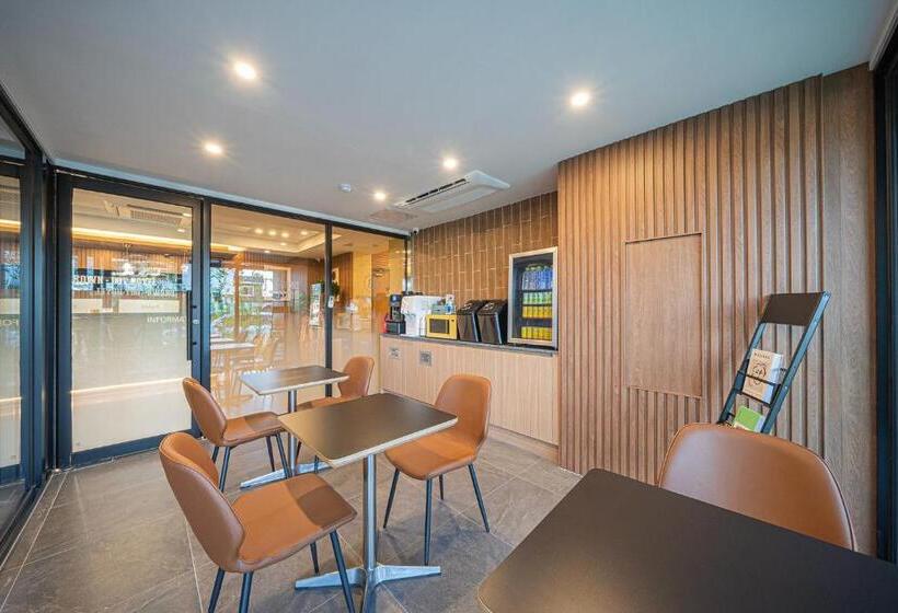 Sangju Brown Dot Hotel Sangju Branch