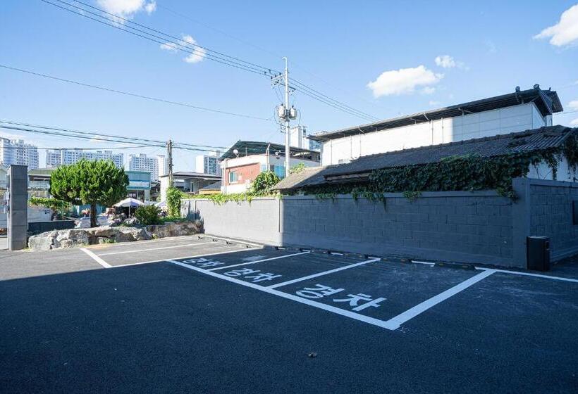 Sangju Brown Dot Hotel Sangju Branch