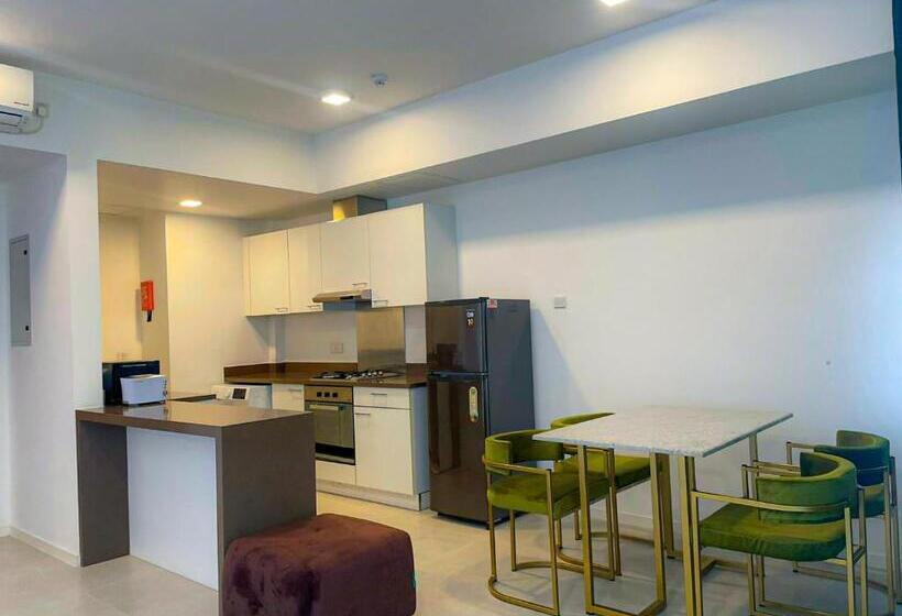 Sea And Mountain Collections