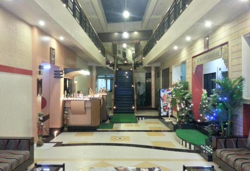 Shiv Hotel Bhuj