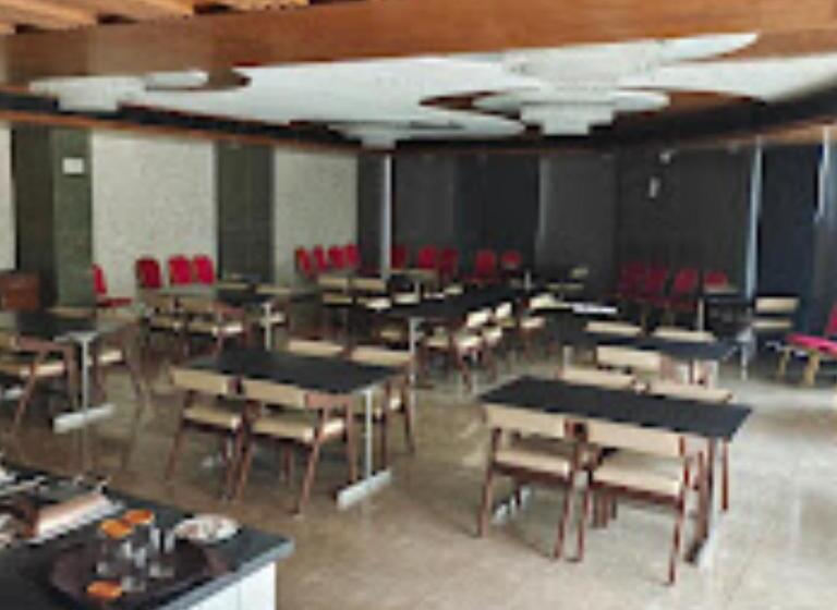 Sn Blu Hotel Panchvati Ahmedabad