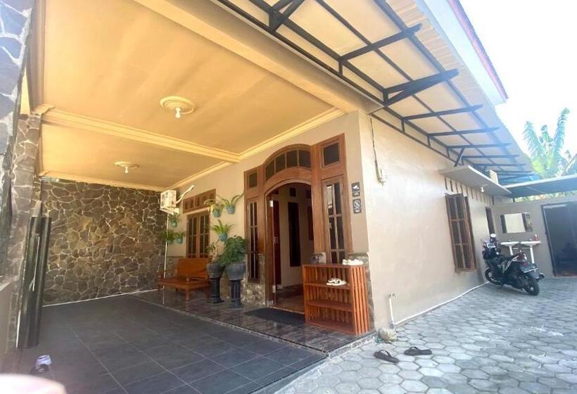 הוסטל Good Feeling Ijen Banyuwangi