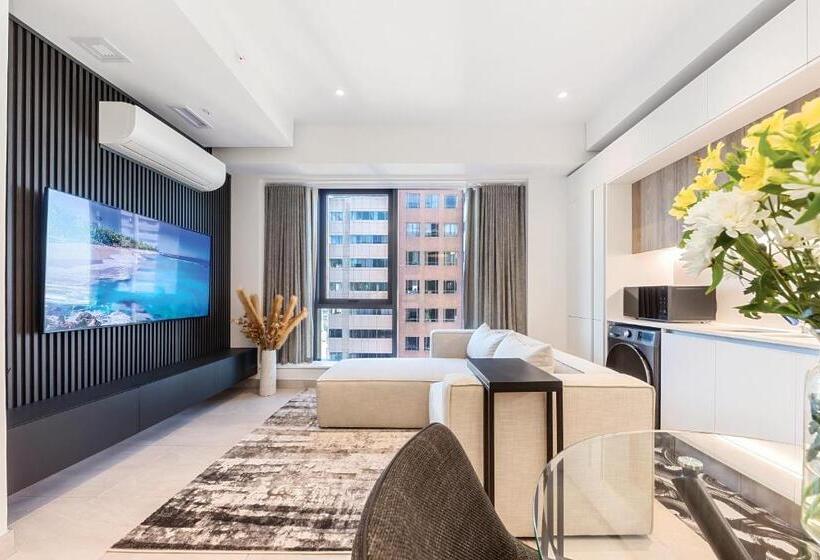 Urban Luxury At The Rubik