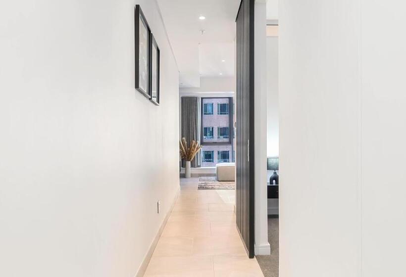 Urban Luxury At The Rubik