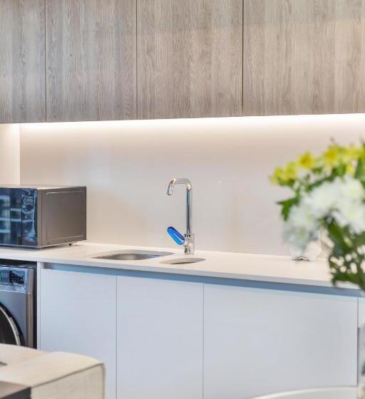 Urban Luxury At The Rubik