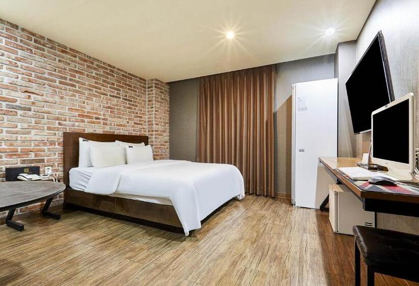 Hotel Icheon Paradise