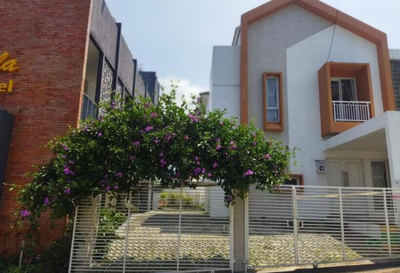 ユースホステル Pengadilan Akhirat