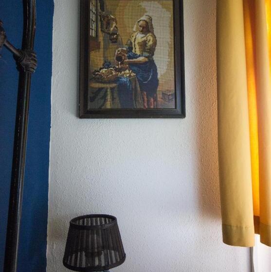 ベッドアンドブレックファースト Bed & Brood Morgenrood