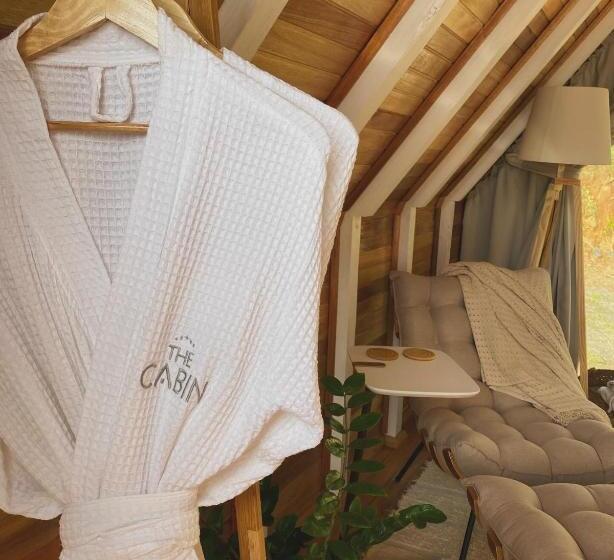 تختخواب و صبحانه Cabana Snowflake Urubici