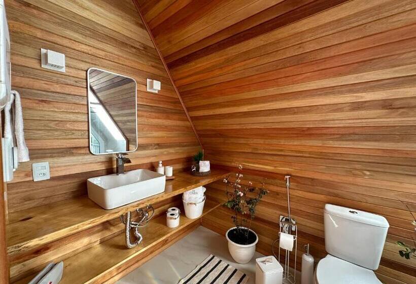 تختخواب و صبحانه Cabana Snowflake Urubici