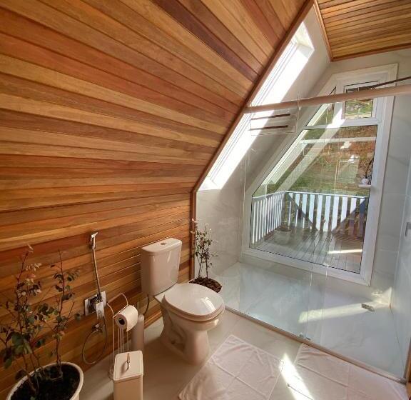 تختخواب و صبحانه Cabana Snowflake Urubici