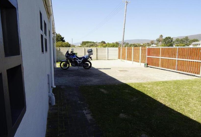 Bed and Breakfast Dutch African Breeze