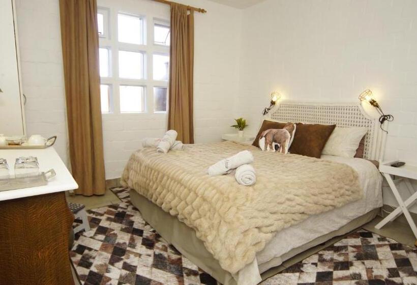 مبيت وإفطار Dutch African Breeze